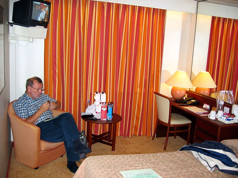 OceanVillage_09_2005