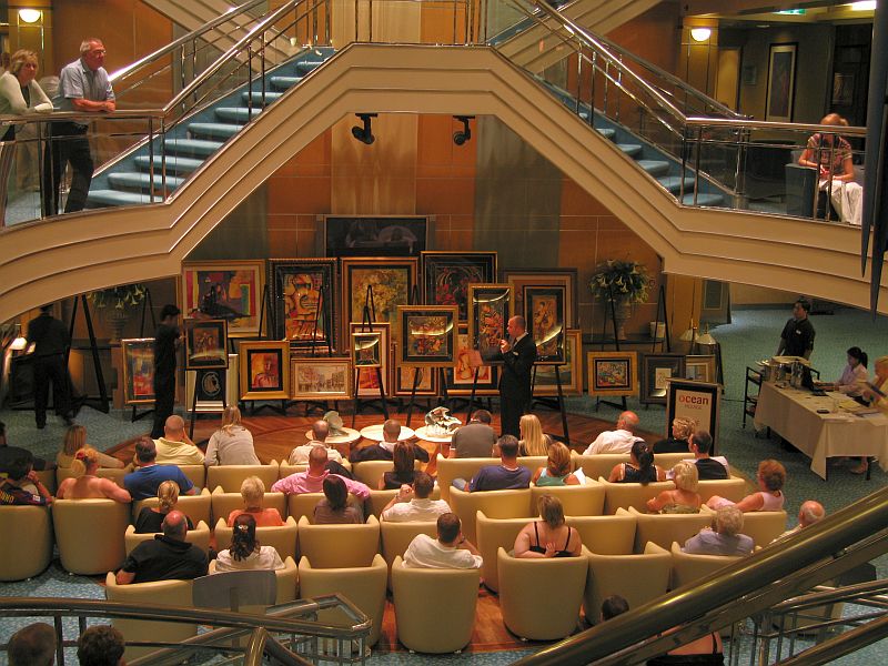 OceanVillage_09_2005