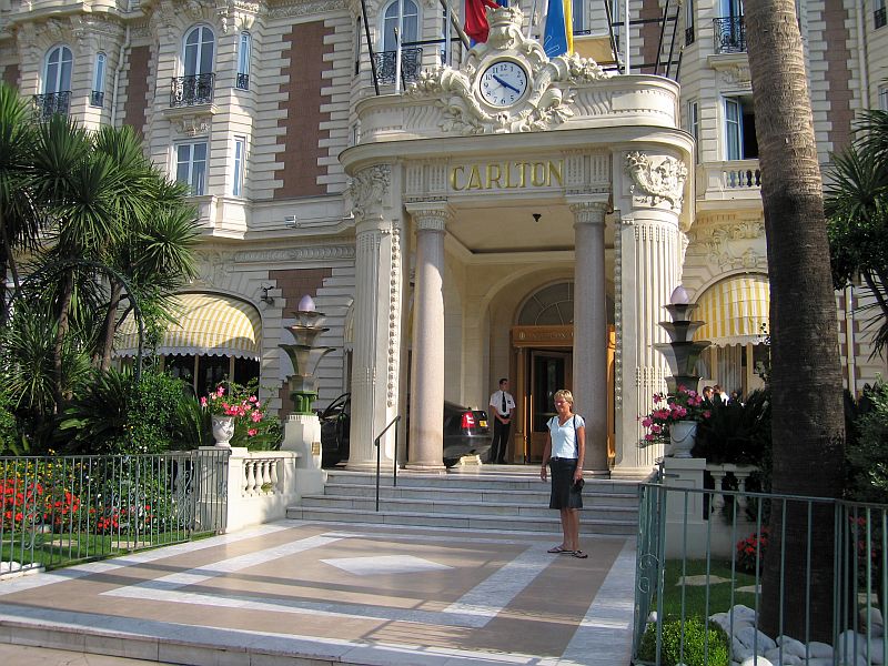 OceanVillage_09_2005