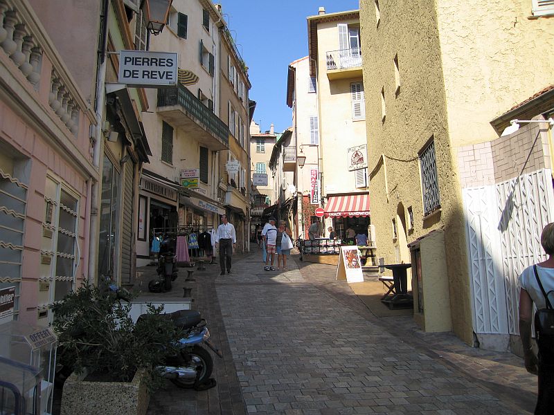OceanVillage_09_2005