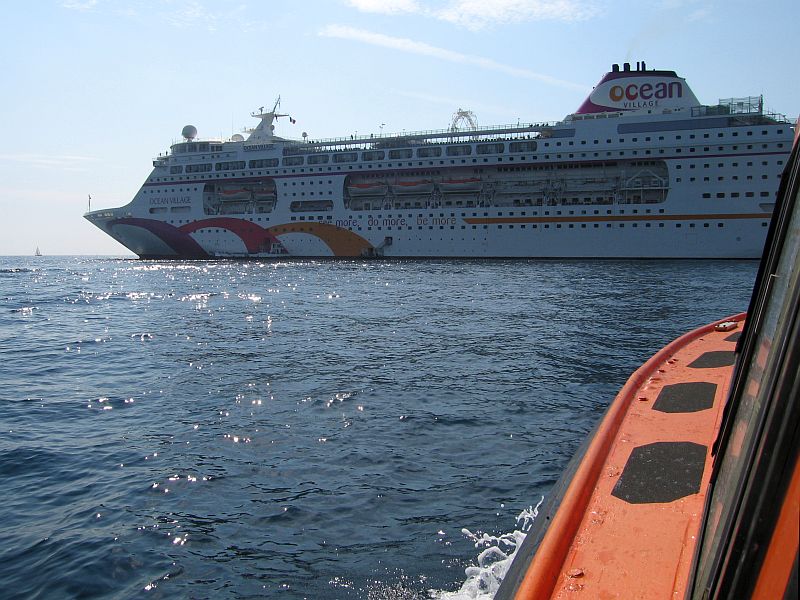 OceanVillage_09_2005